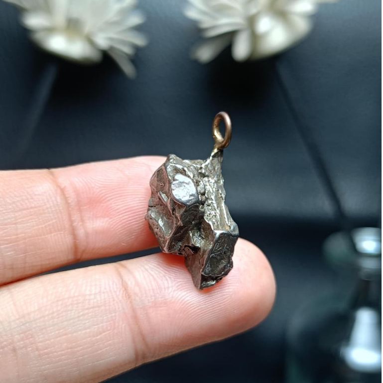 Batu Meteorite Campo Del Cielo Pendant (5) Asli Meteorite