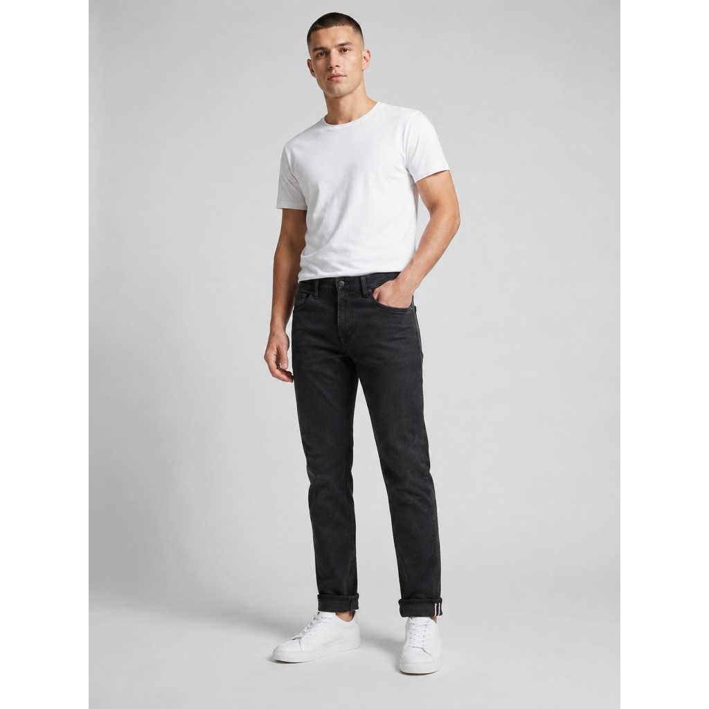 Uniqlo Selvedge Black Wash Slim Fit Jeans