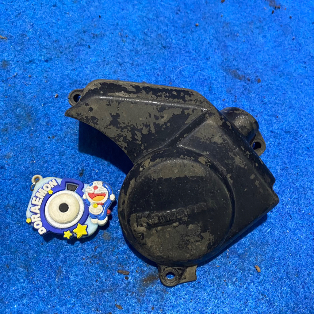 COVER TUTUP POMPA OLI SAMPING BINTER AR125 KAWASAKI BINTER AR125 ORIGINAL SECOUND