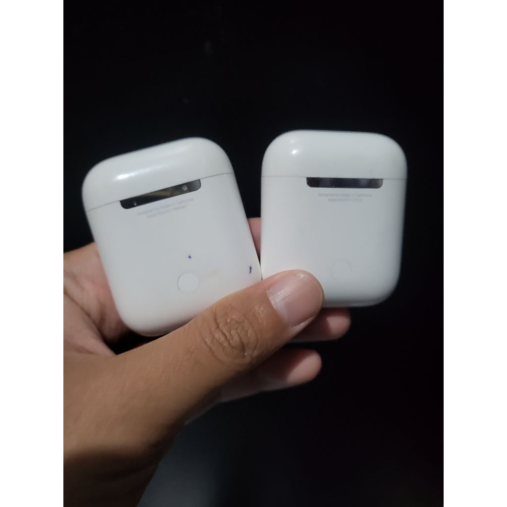 Charging case Apple Airpods Gen 1 - second ori
