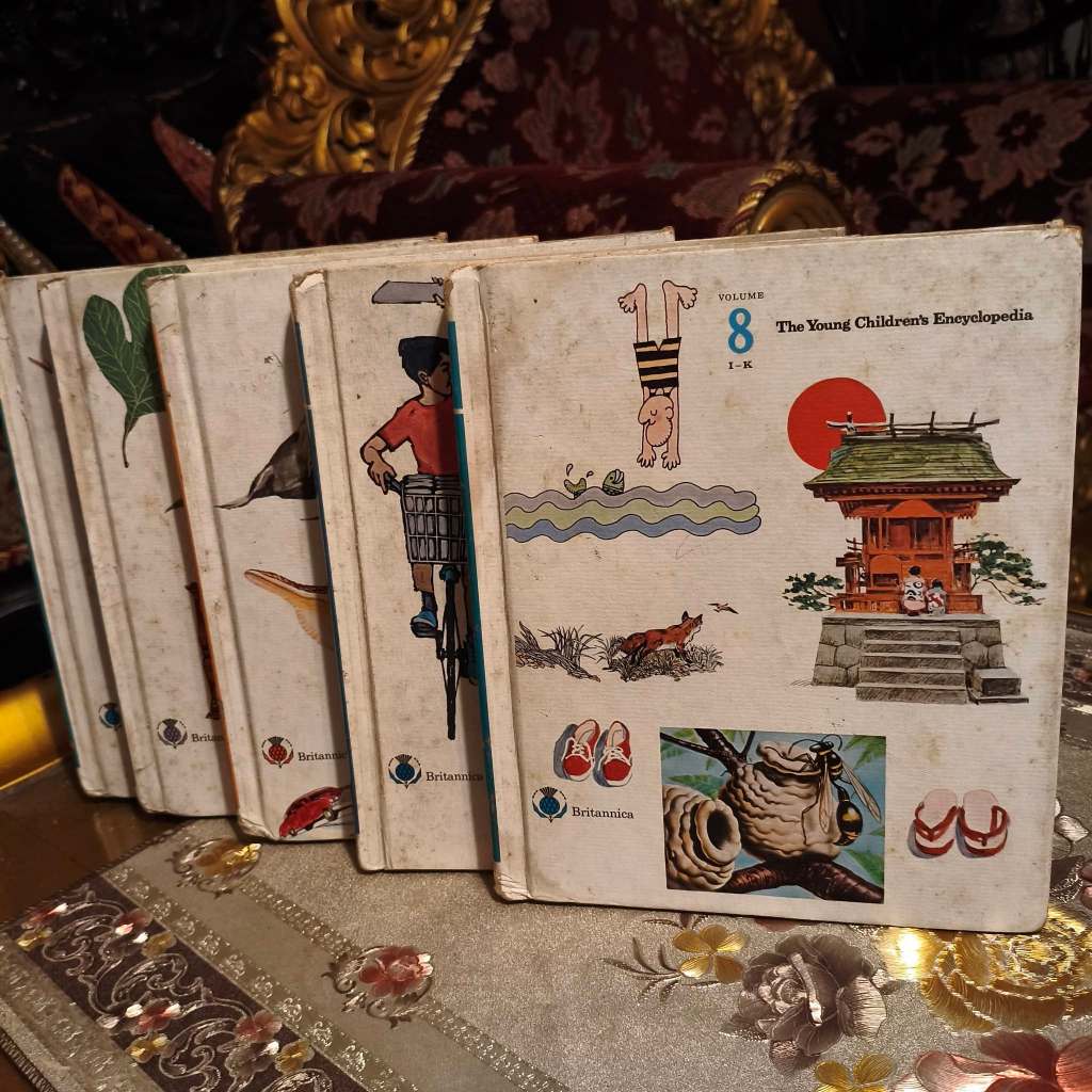 Britannica The Young Children's Encyclopedia
