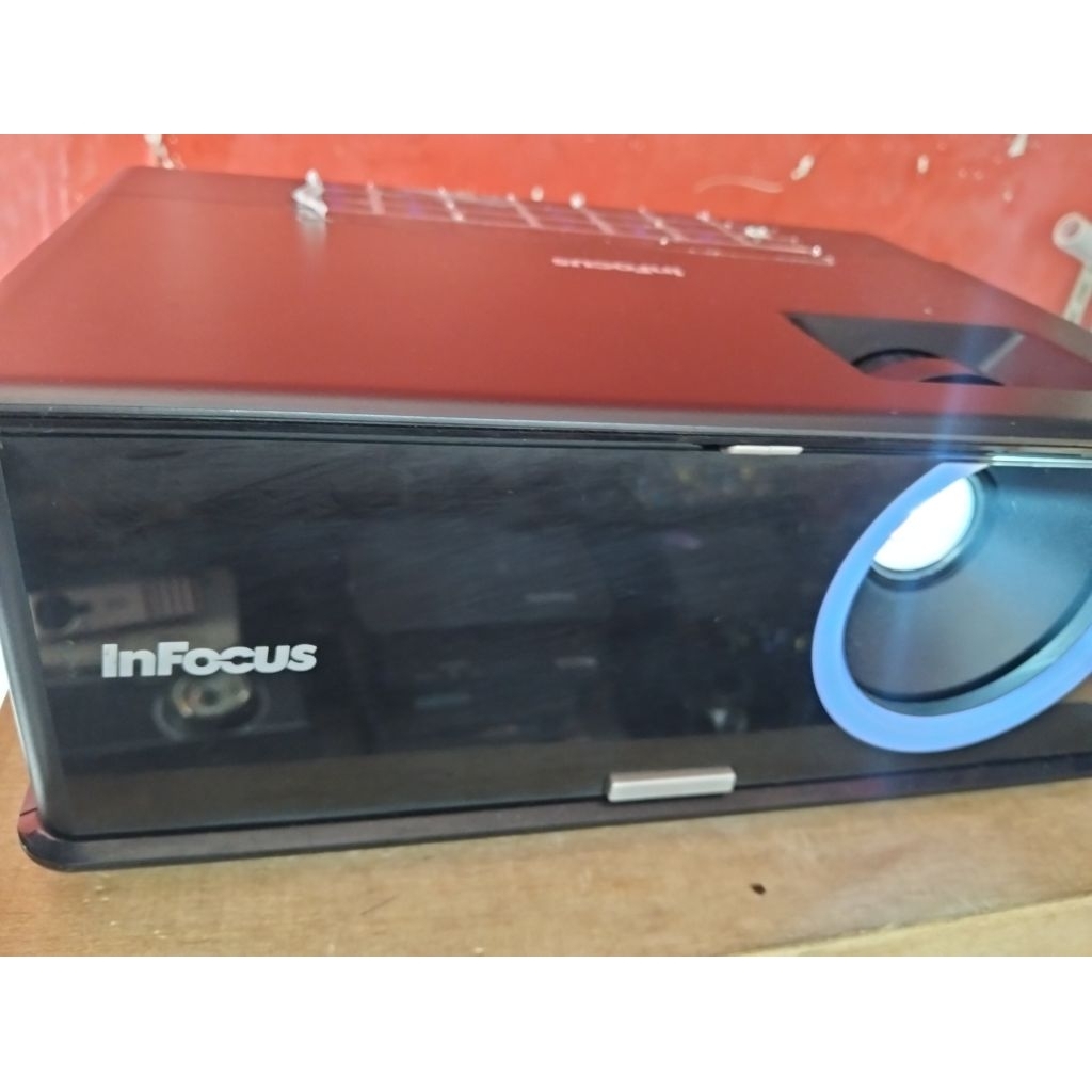 infokus in2114