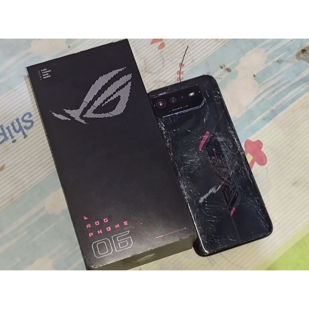 ROG PHONE 6(MATOT)