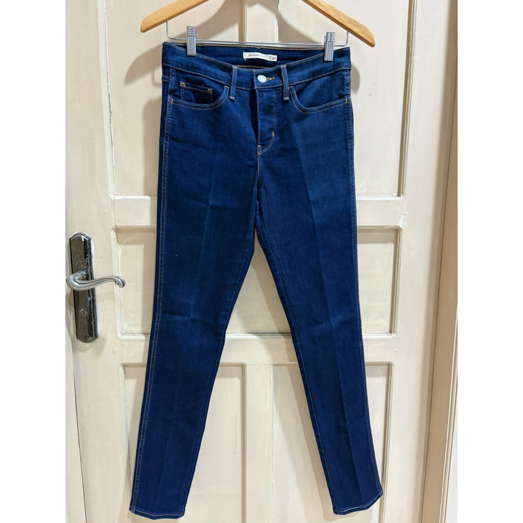 PRELOVED second levis 311 shaping skinny jeans women LIKE NEW size 27