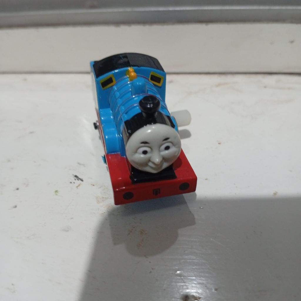 mainan kereta Thomas wind up