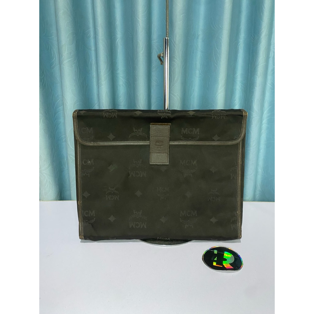 Clutch Nylon iPad/Laptop mcm