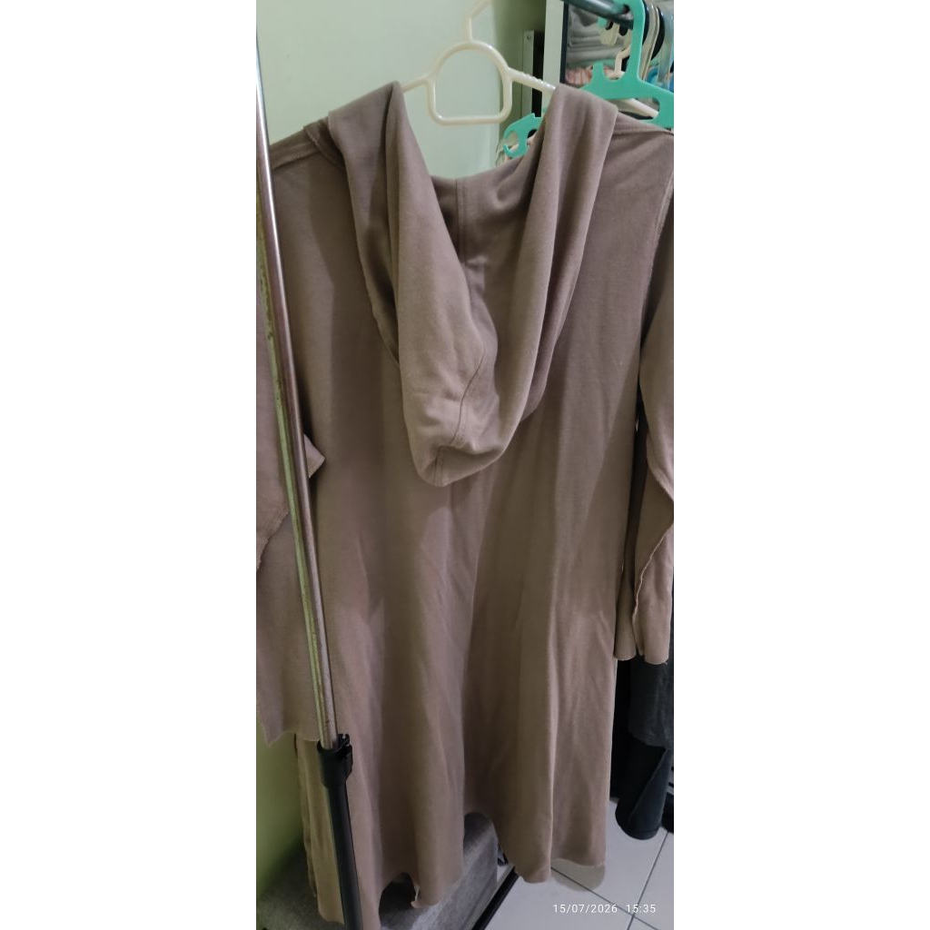 sweater rashawl