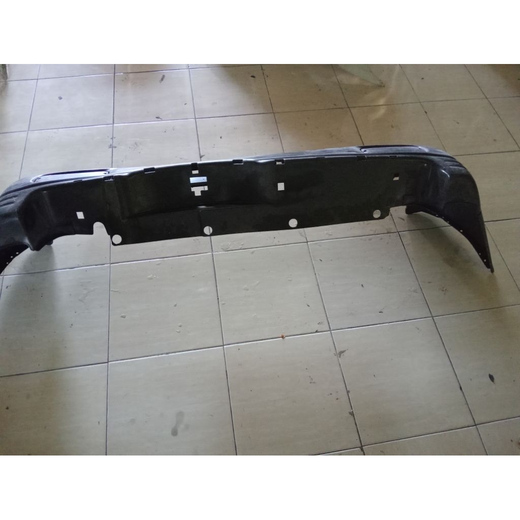 bemper belakang Suzuki Escudo kapsul all tipe asli Suzuki copotan