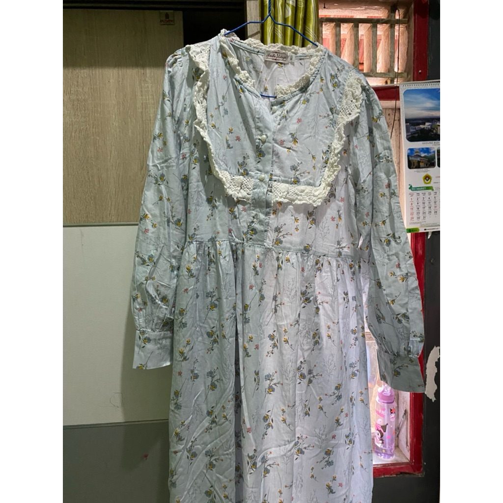 Preloved Himeka vintage