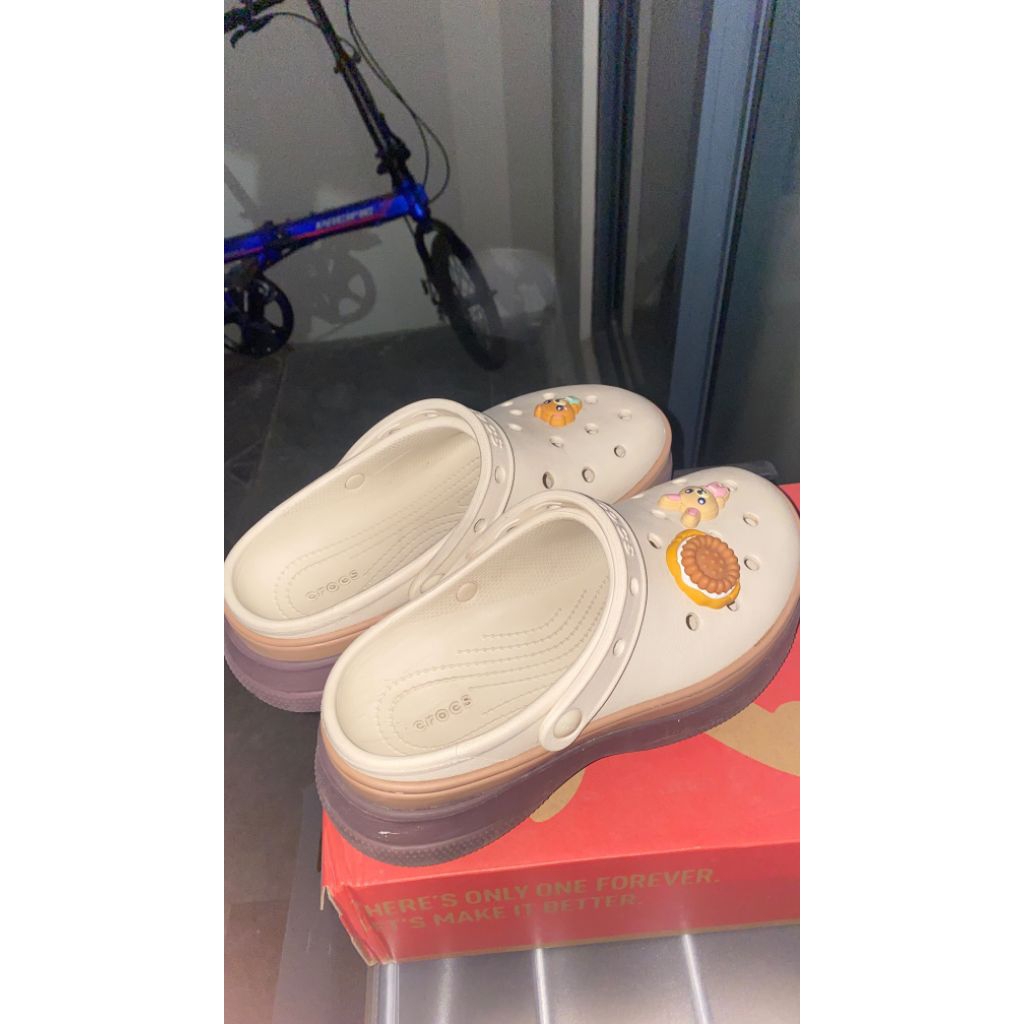 (NEGO) Crocs original ori include jibbitz preloved good condition