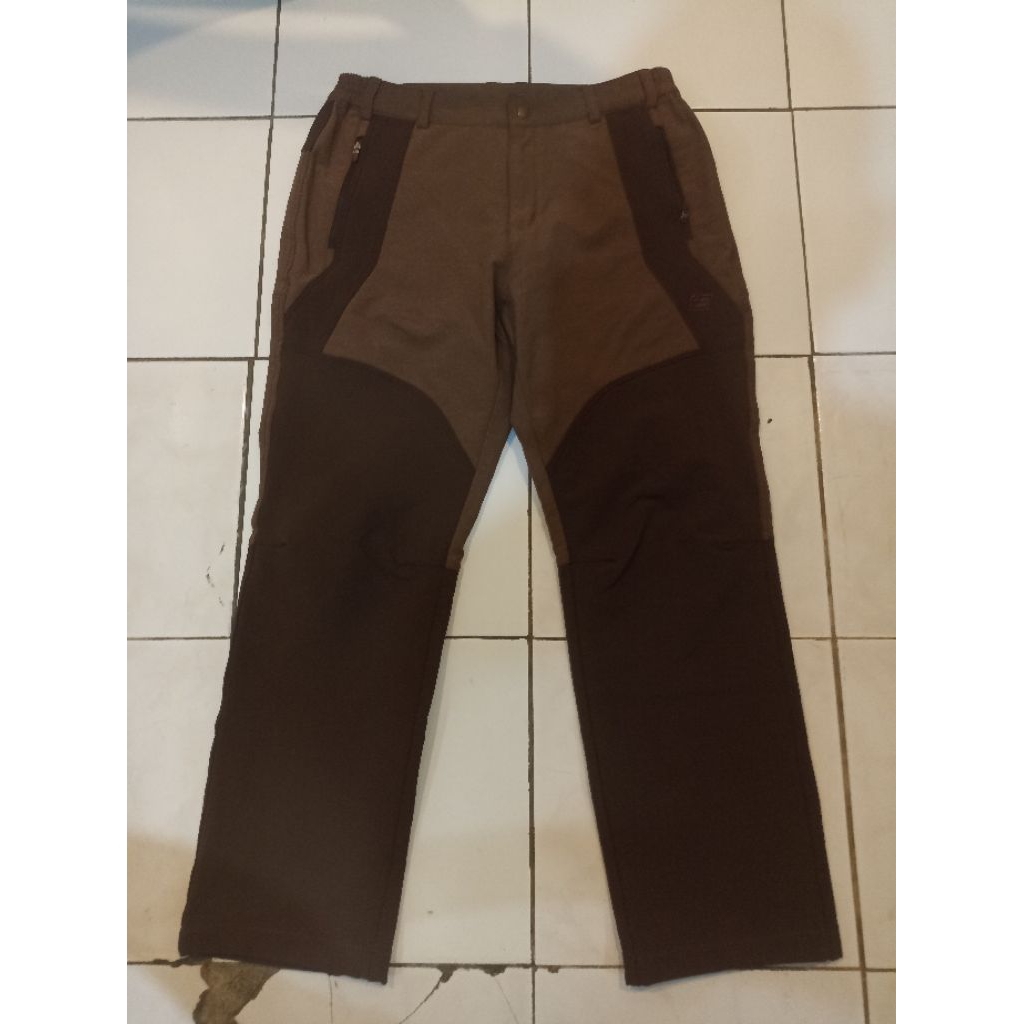 celana outdoor Mountia