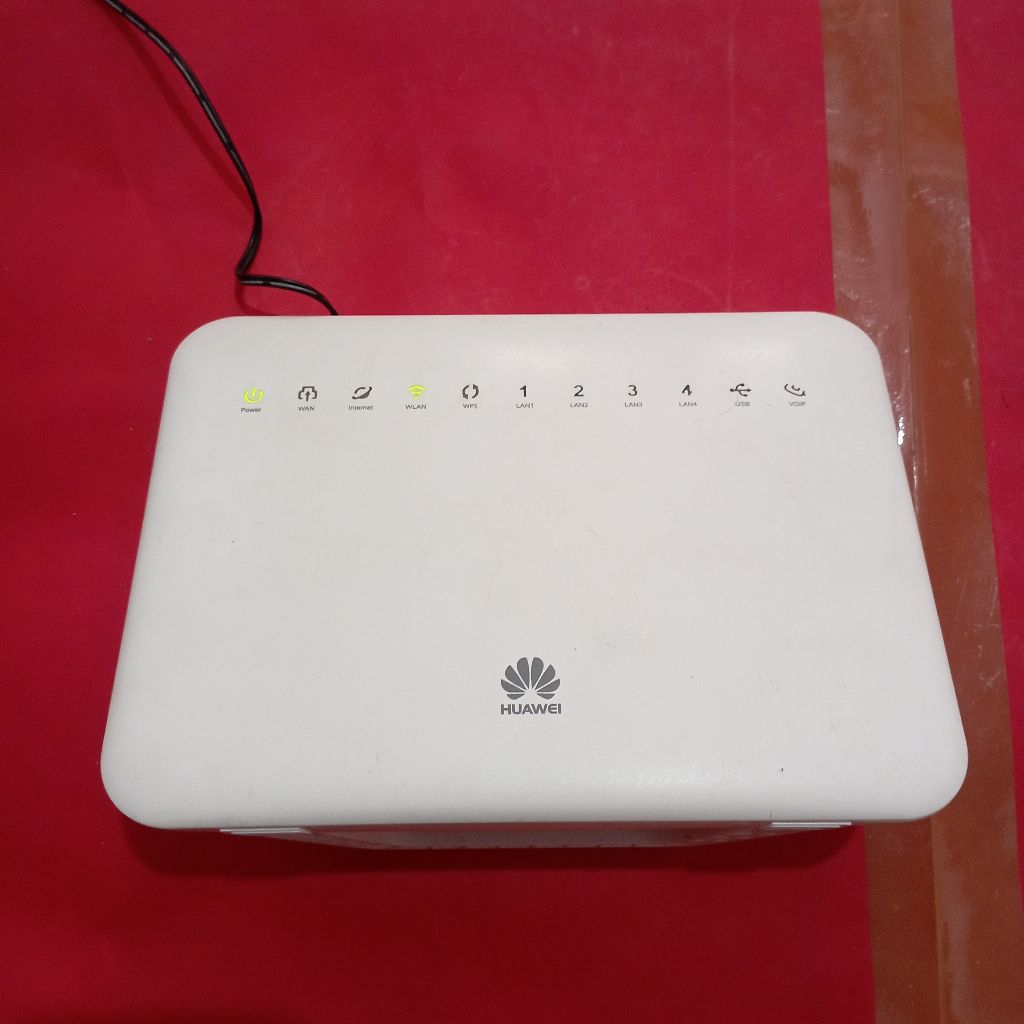 HUAWEI LG8245V ROUTER WIRELESS