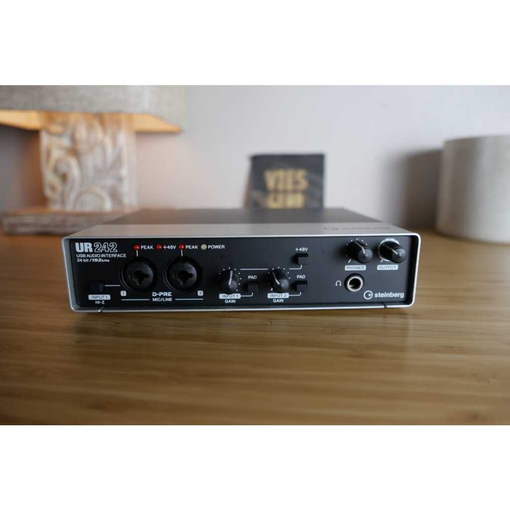 Steinberg UR242 USB Audio Interface Soundcard - Steinberg UR 242