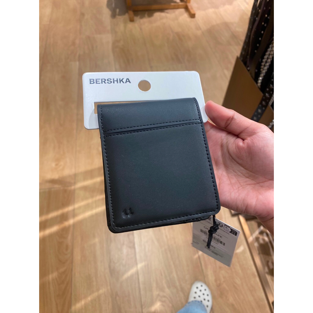 Jastip Bershka Dompet