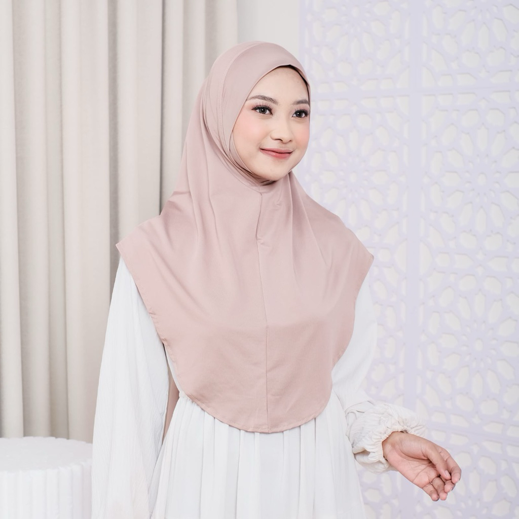 Khimar dagu Munira