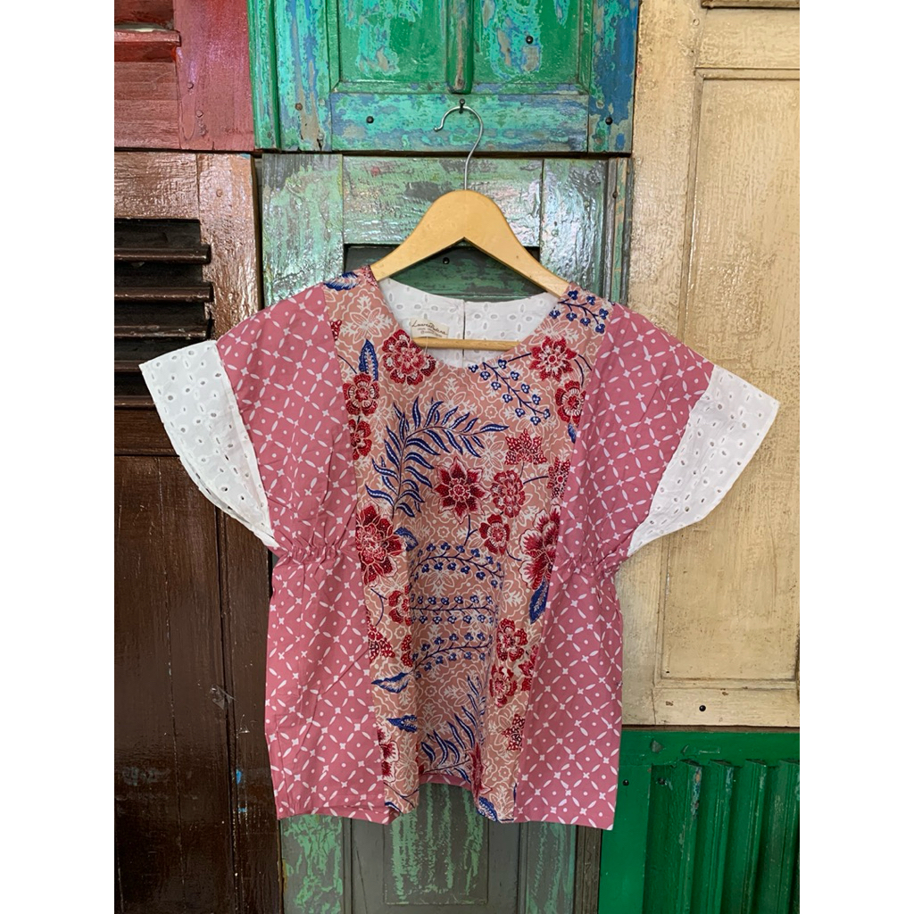 Batik Luwes Putera - Blus kombinasi
