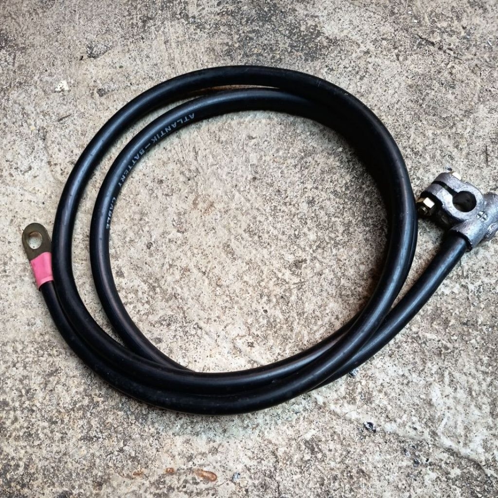 Kabel arus AKI +Positif