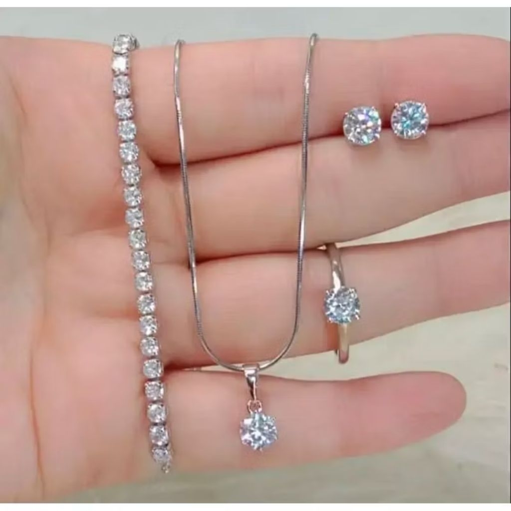 set aksesoris perhiasan titanium