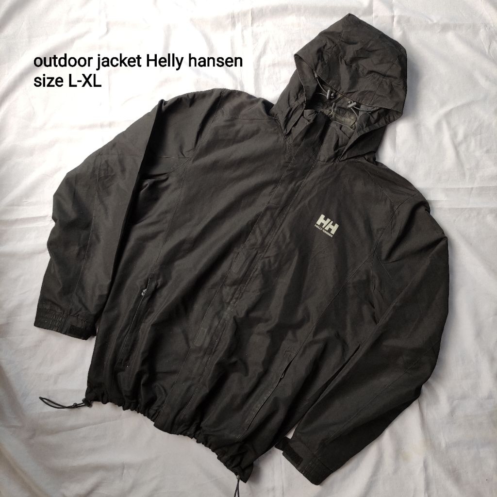 outdoor jacket helly hansen