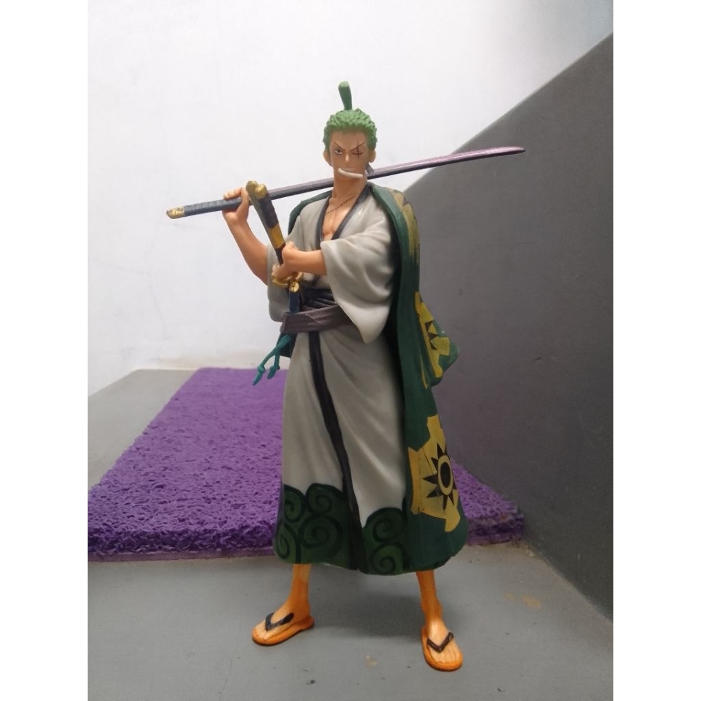 Figure Anime One Piece Zoro Wano