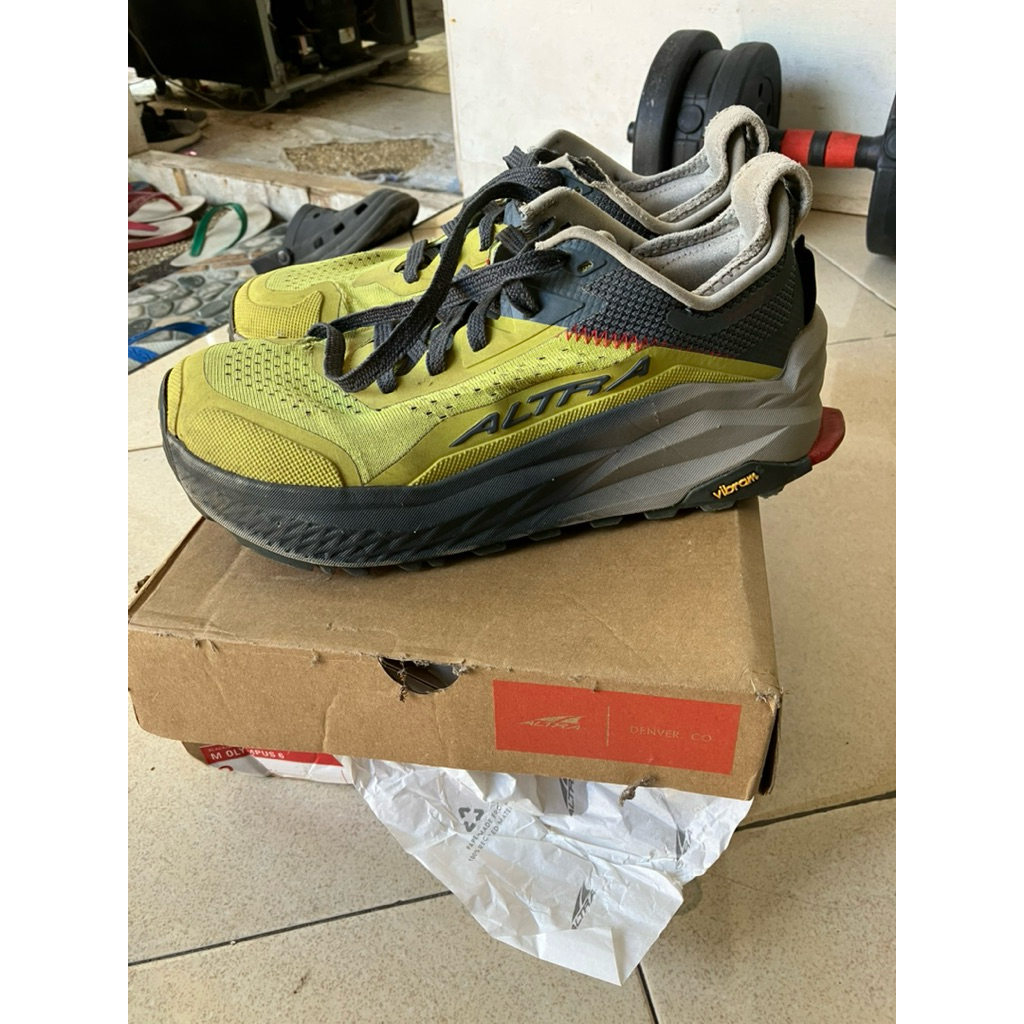 Altra alympus 6