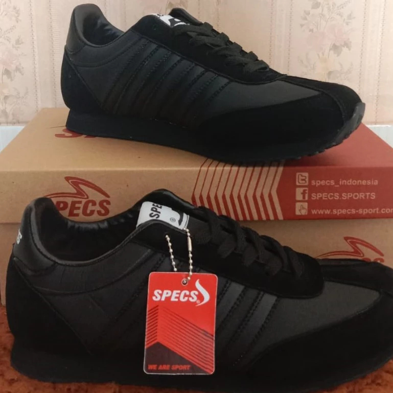 TERLARIS sepatu sekolah BTS specs 104 dengan bahan kulit swide/Sepatu Sekolah Pria Wanita Bisa COD