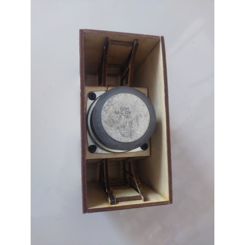 box dragon plus speaker 2 inch bekas suara normal