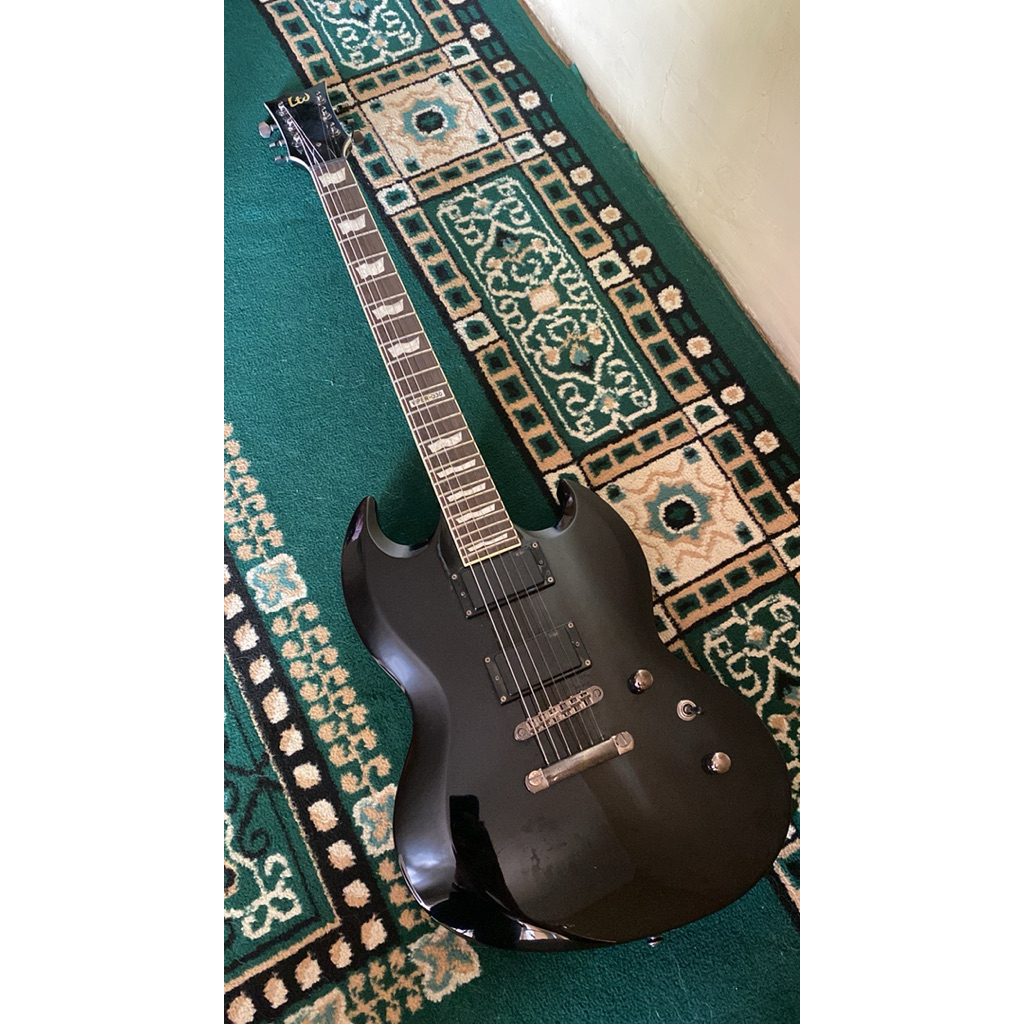 esp ltd viper 330 ex display