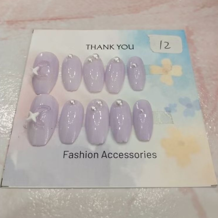 press on nail pastel lilac