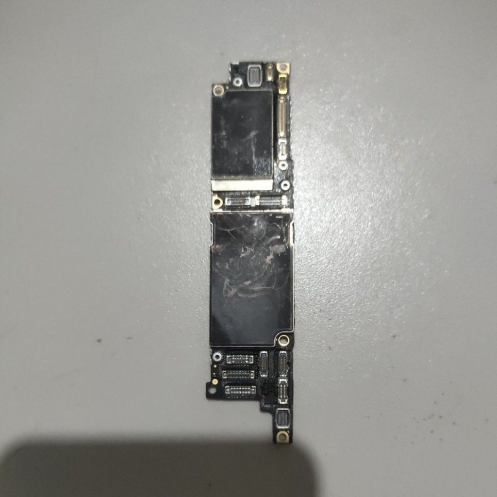 mesin iphone xr 128 lock icloud hello
