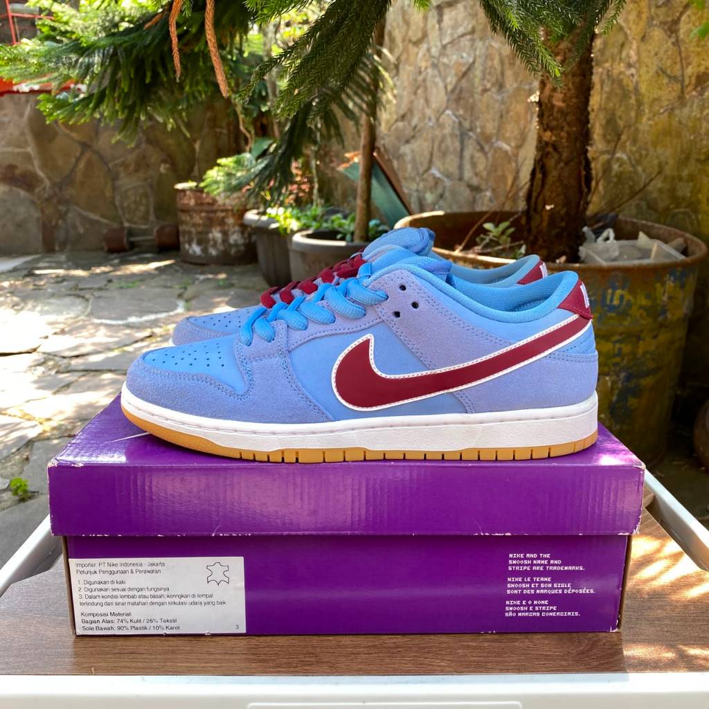 Nike SB Dunk Low Pro Philladelphia Phillies
