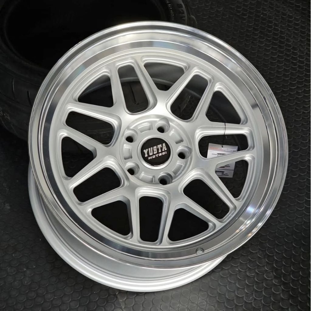 velg mobil ring 18 MOTEGI TSUBAKI YUSTA FLOW FORMING LEBAR 9,5 ET 22 velg racing r18 Innova reborn M
