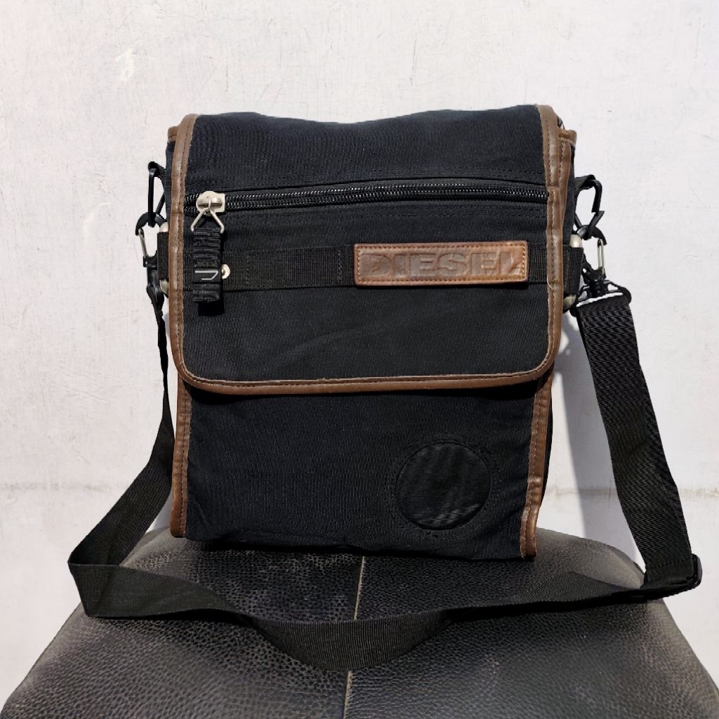 Diesel Sling Bag / tas selempang Diesel Denim