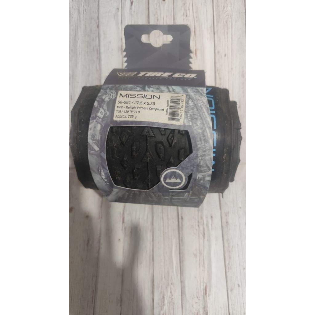 ban luar VEE TIRE CO MISSION 27.5X2.30 BLACK