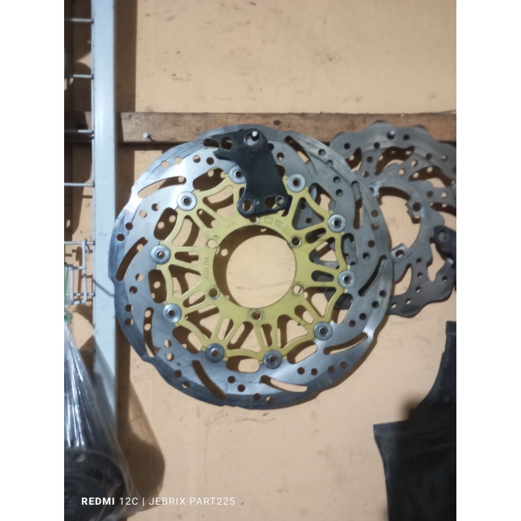 piringan depan lebar DBS set braket yamaha scorpio