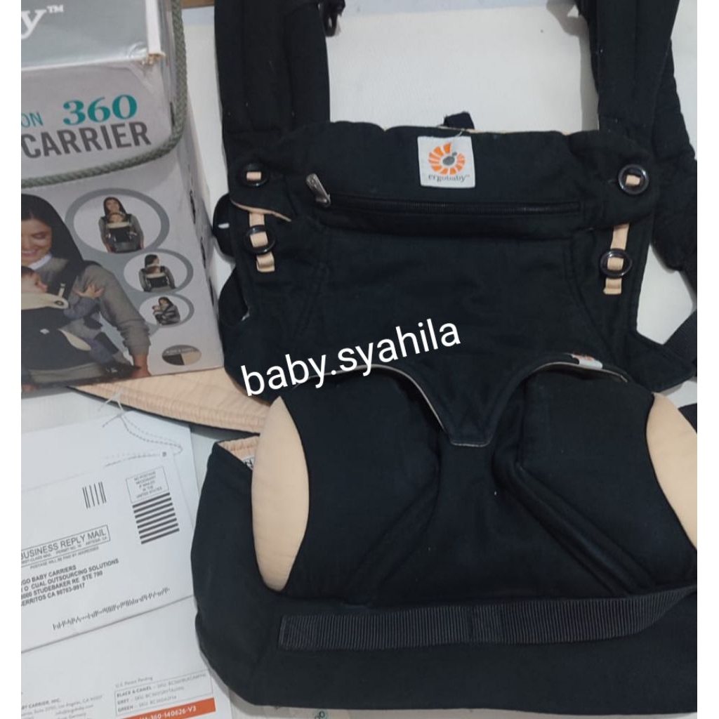 Preloved Ergobaby 360 4-position Original - Black Camel