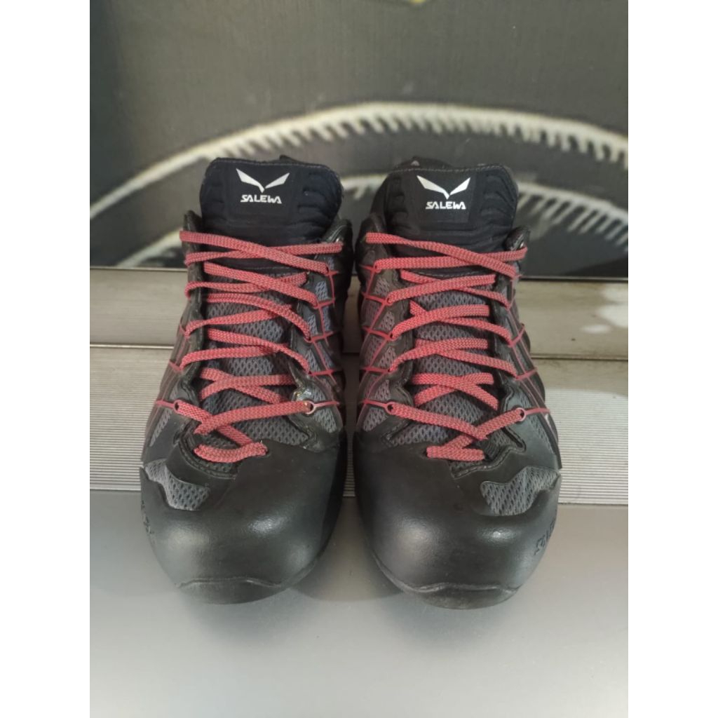 Sepatu Salewa Outdoor