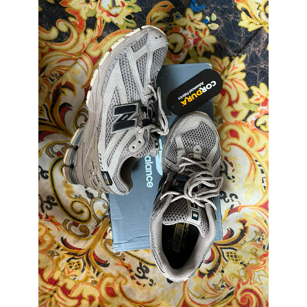 nb 1906r cordura