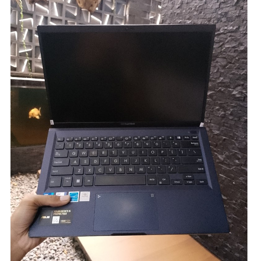 Laptop Asus ExpertBook B1400CEAE Intel Core i7-1165G7 Ram 16Gb Ssd 512Gb