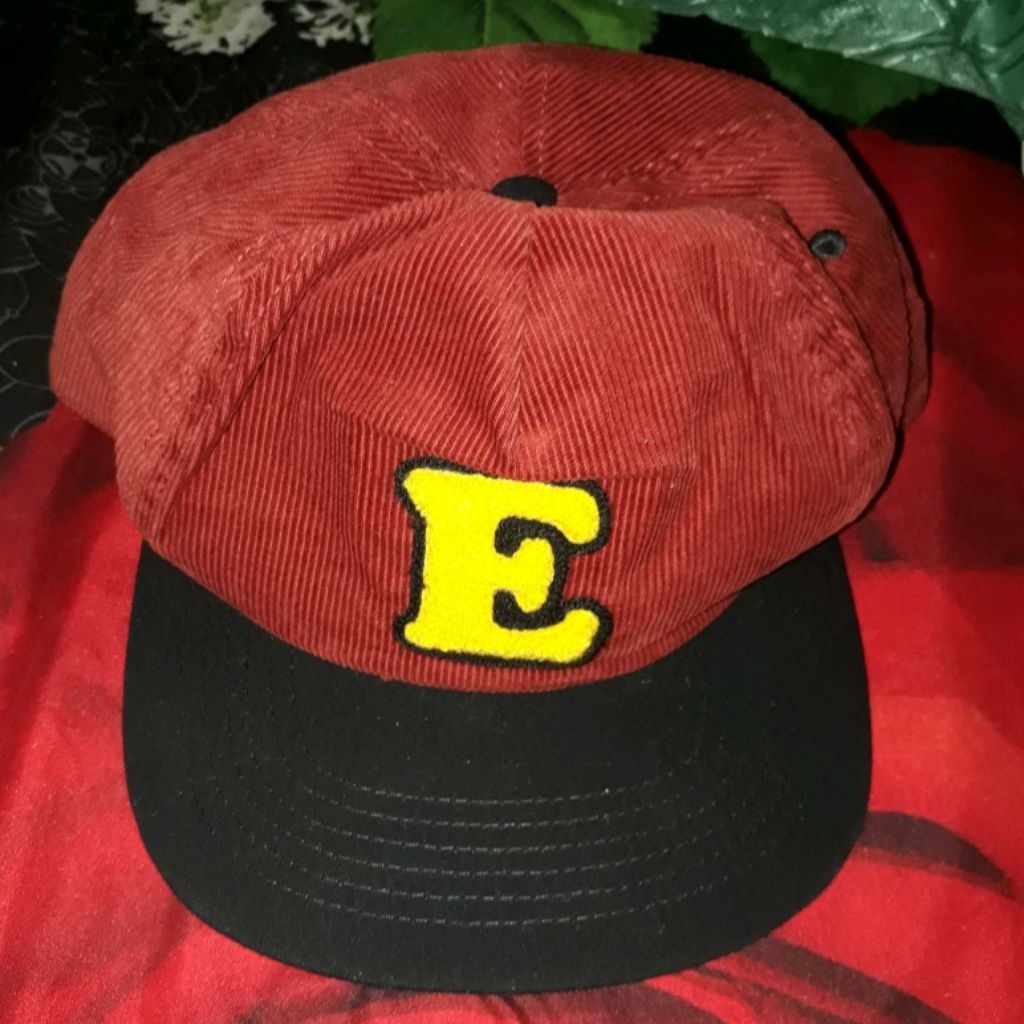 Topi Euck Original