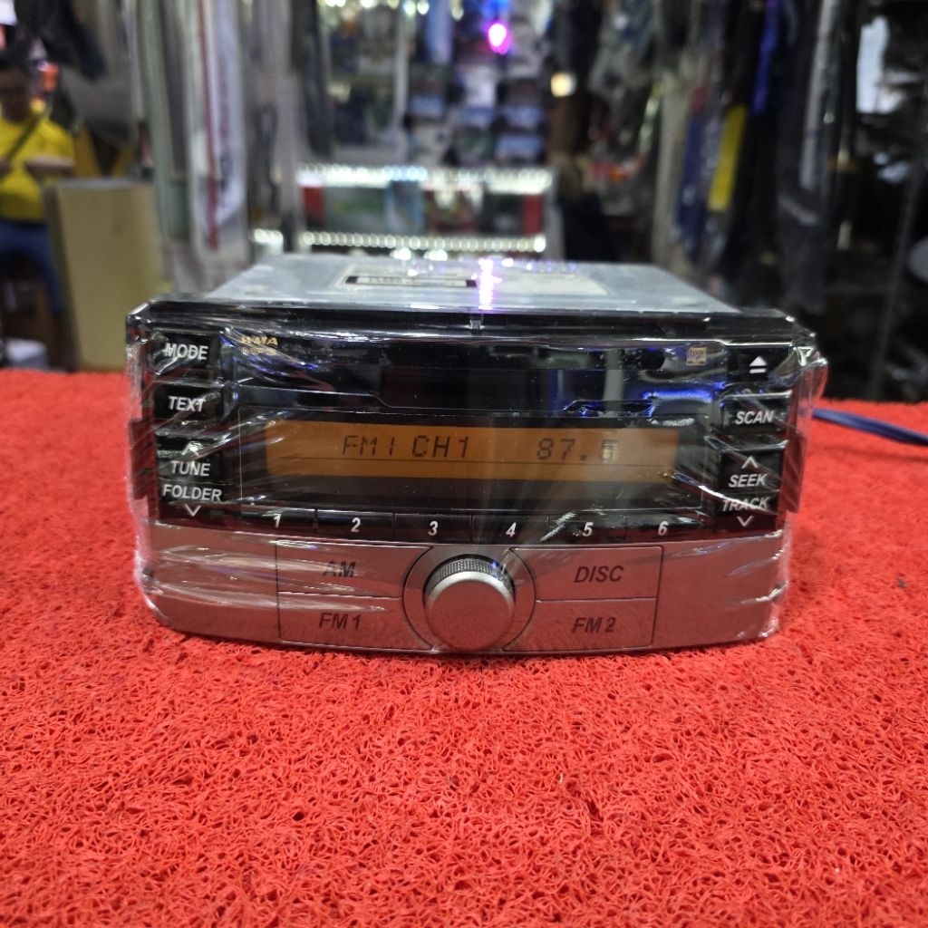 Head Unit TOYOTA RUSH 2012-2014 CD Radio FM AM orisinil