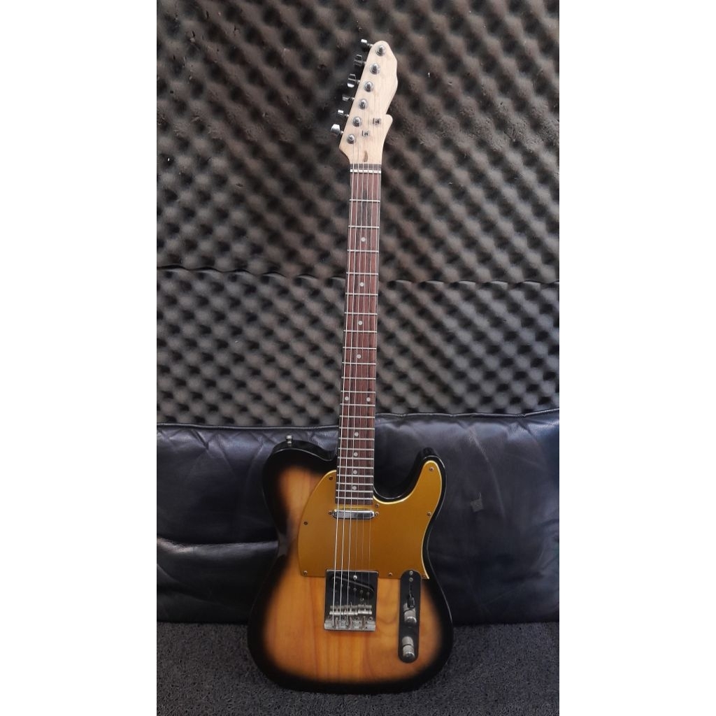 Gitar elektrik telecaster model no brand second siap pakai