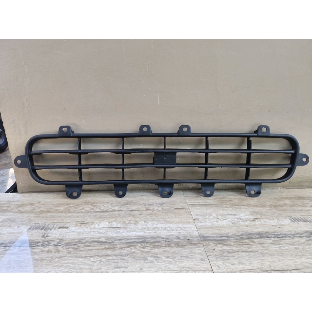 Grill Bumper Isuzu panther tahun 2000-2004 Original Copotan