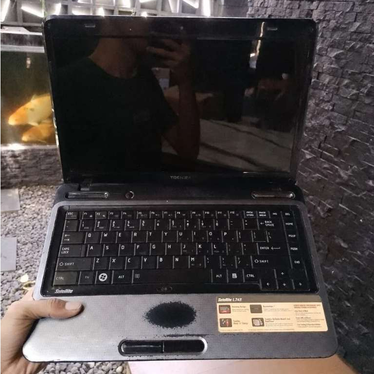 Laptop Toshiba Satellite L745 i3 2330M 4GB HDD500GB Laptop Profesional Second Berkualitas Bergaransi