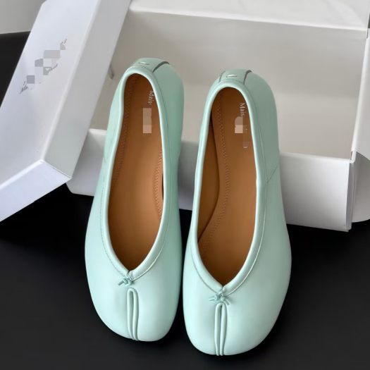 [Pre order] Women's shoes Tabi M6 leather sheepskin split toe toe ballet shoes green
