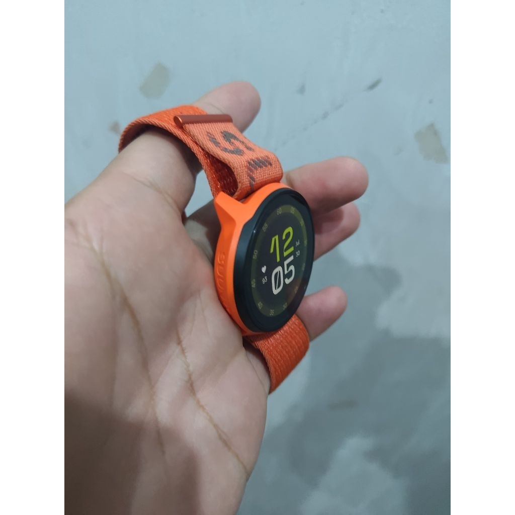 suunto run orange