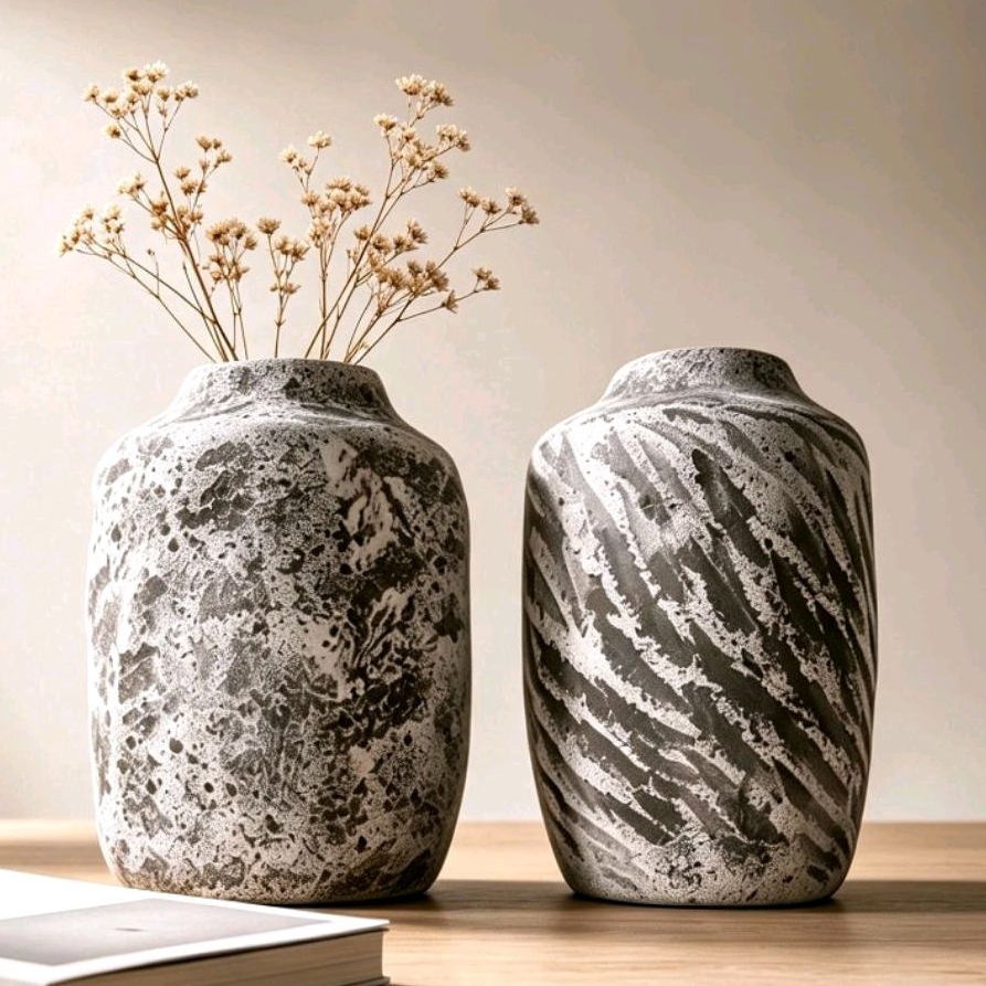 Vase guci bunga kering vintage