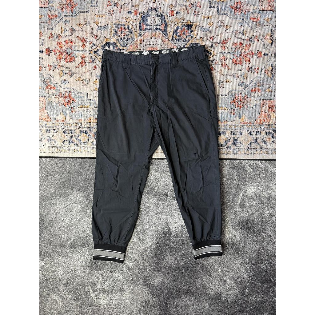 Dickies Chinos Pants 38 Hitam Celana Panjang Chino Kantor
