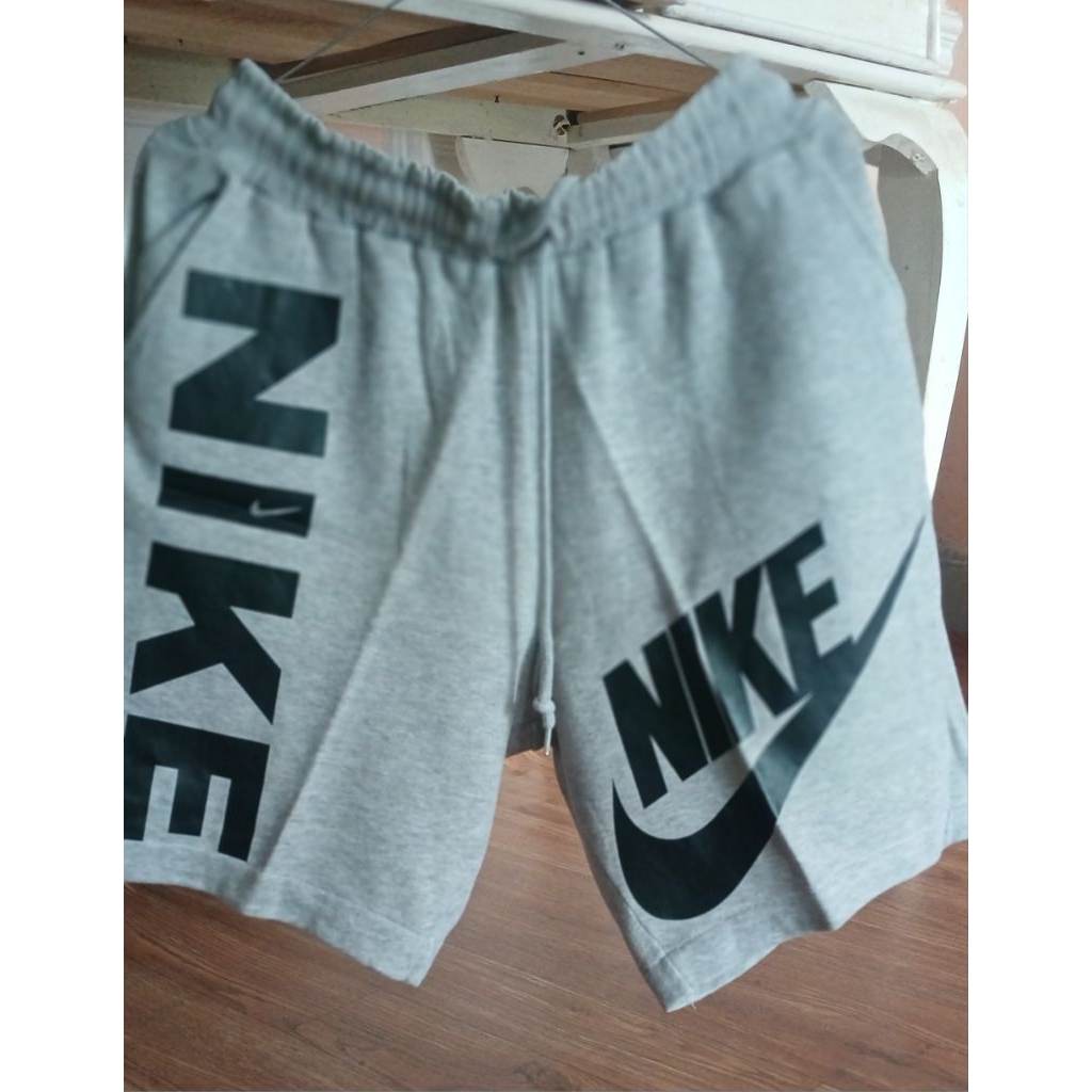 celana pendek nike preloved original