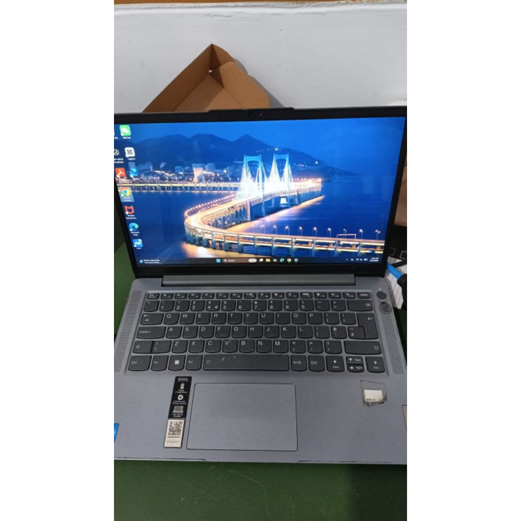 laptop lenovo ideapad slim 3i